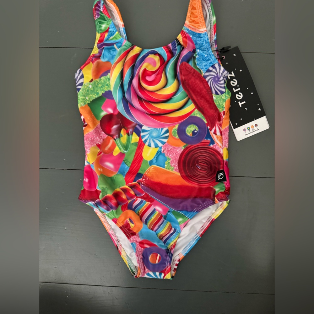Terez girls size 2 one piece candy pattern swimsuit. NWT